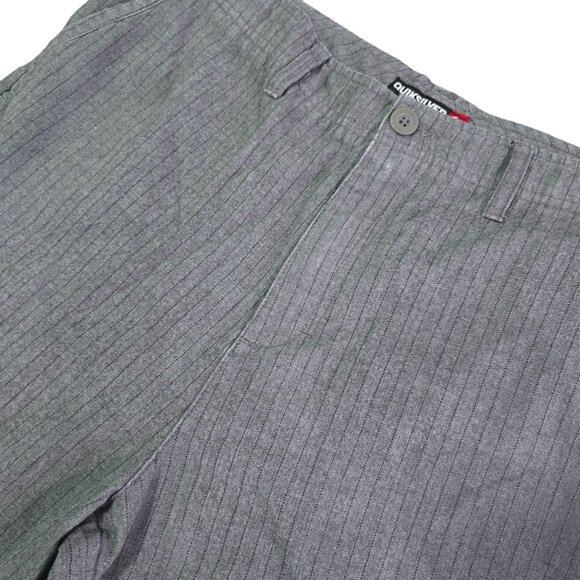 Quiksilver Men's Gray Striped Casual Shorts 36 with zipper pockets - Picture 5 of 5